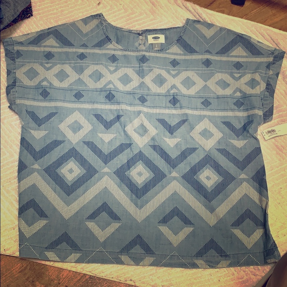 OLD NAVY TOP